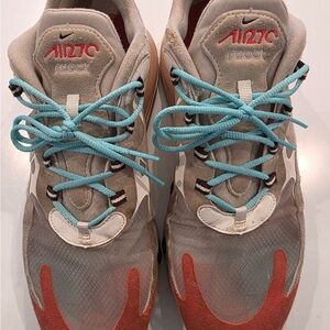 Nike Air Max 270 React Sneakers